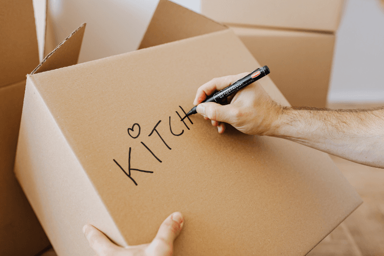 Mudanzas en Badalona: cómo ahorrar tiempo y dinero