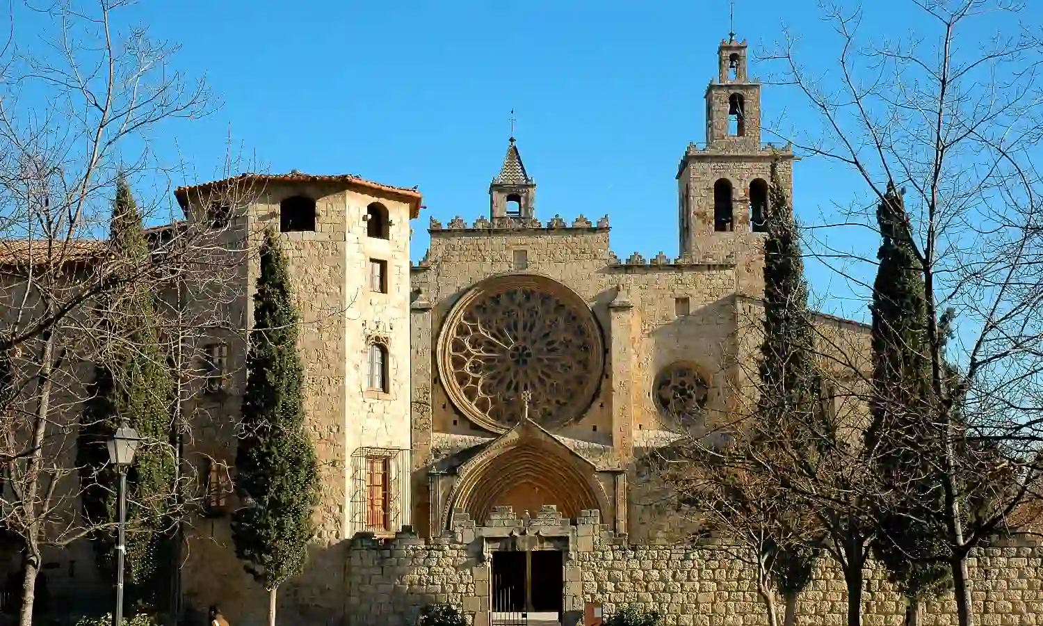 Empresa de mudanzas para empresas y hogares en Sant Cugat del Vallès